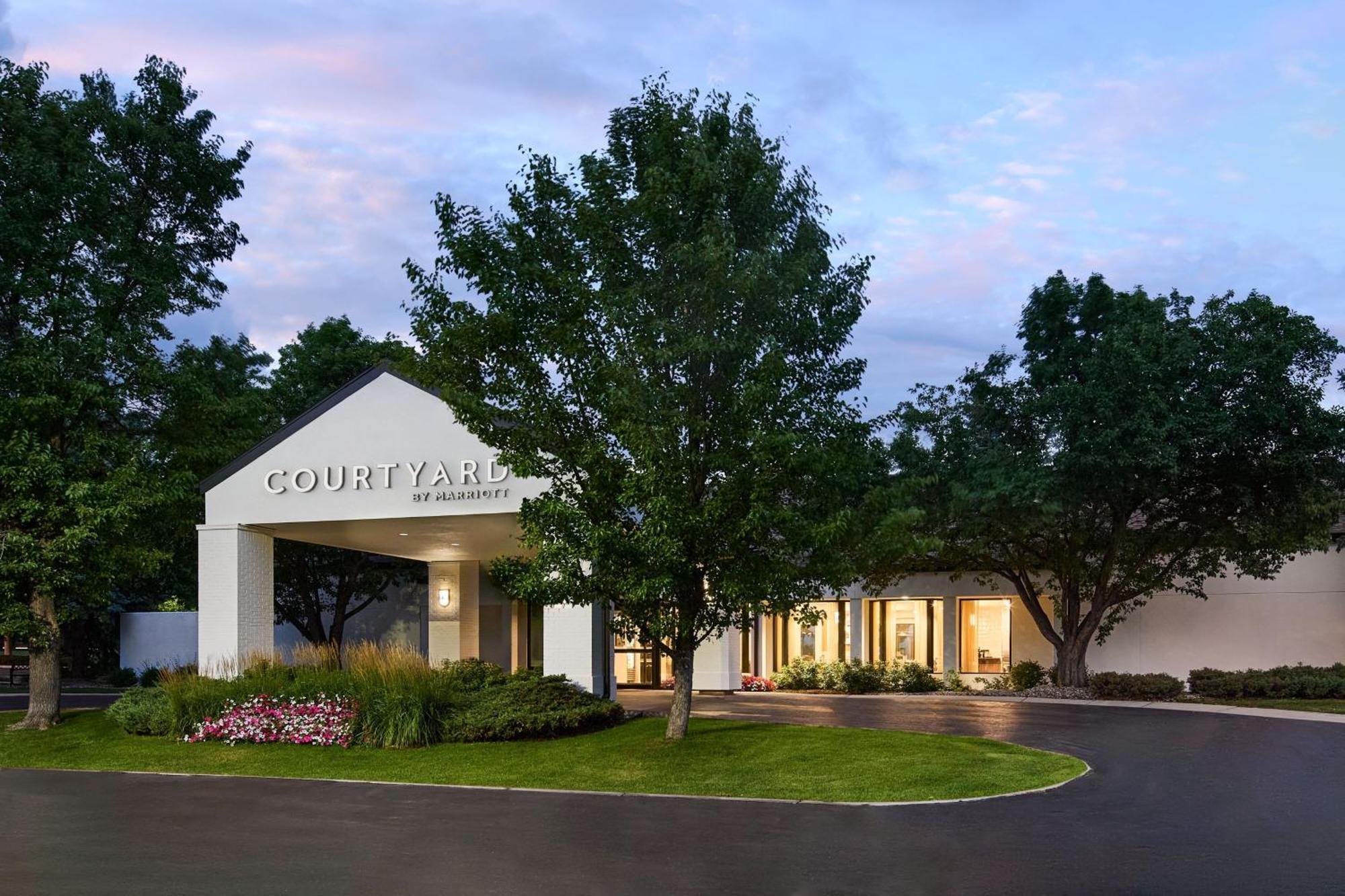 Courtyard By Marriott Fort Collins Exteriér fotografie